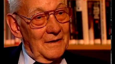 Manfred Eigen - The difference between my theory and classical genetic theory (62/113)