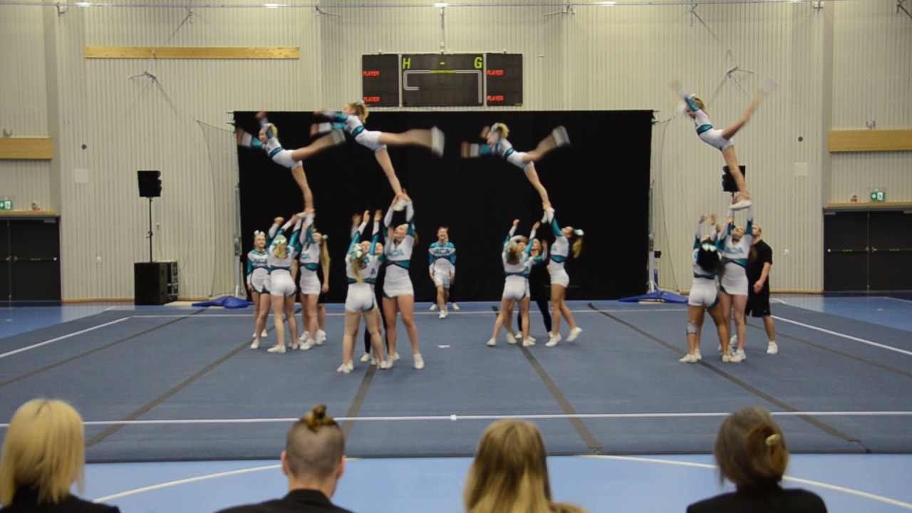 Arctic Cheer Avalanches, Gladiators DM Norra 2017