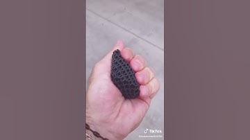 Squishy lattice cube 3D printed on Nexa3D in xFLEX by @m_m_3_d