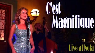 Julie Huard - C&#39;est Magnifique