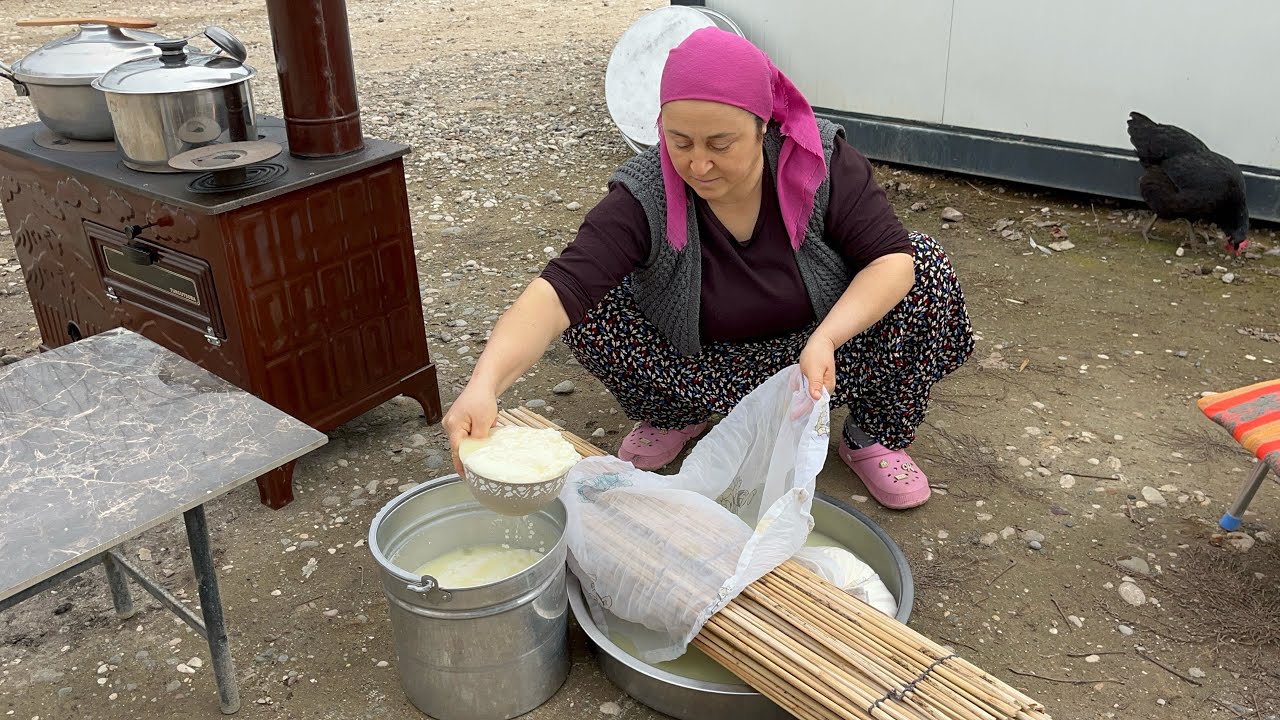 İnek sağımından peynir yapımına kadar tam yağlı köy peyniri❗️Kuzine fırınında doğal köy ekmeği 