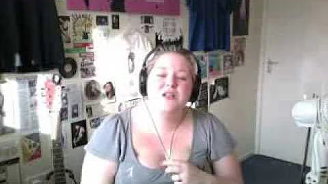 Tracy Hunt (singing live from her music room)  I W...