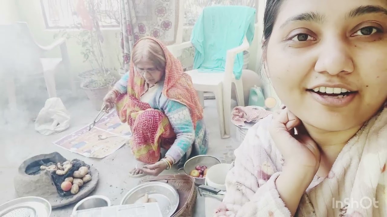 Ma ne banayi MP ki special Baati (Gankar) , bharta aur Daal chulhe par