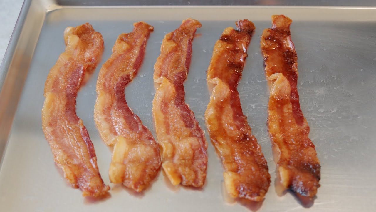 Oven-Baked Bacon Recipe (VIDEO) 