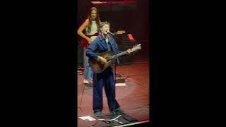 Download lagu right person, wrong time - Henry Moodie / Live du 07.07.2025 / L'Olympia - Paris
