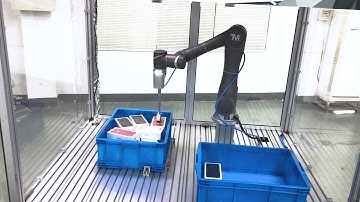 V3A061 TM Robot - Pick & Place Application with iPhone Boxes