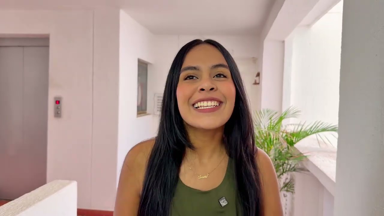 Metió dinero en el bolso de su hijastro para que su padre lo enviara a una correccional. 😮