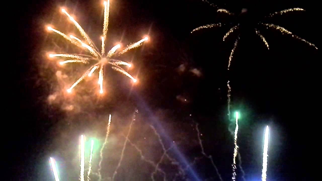 Mall Of Asia (MOA) 2014 Fireworks