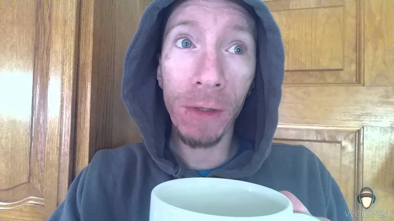 Coconut Fudge Typhoon - Coffee A Day - WLOG (A Wolv21 Vlog)