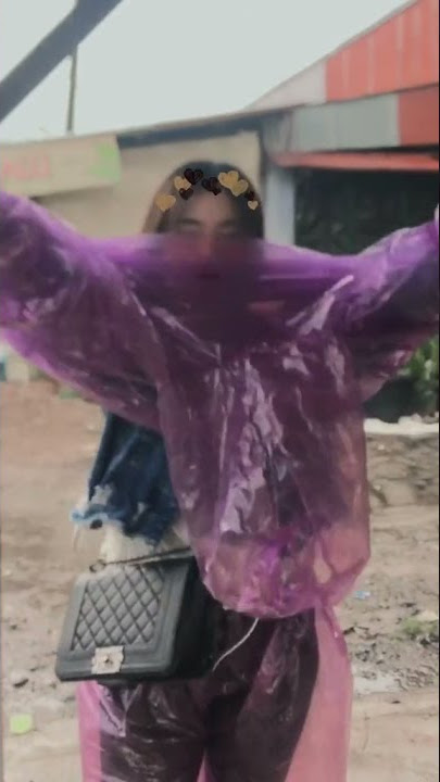 Story WA/IG Mentahan halu manasin mantan, prank temen. Kehujanan bareng cewe cantik.