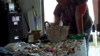 Estate sale pt3 see pt4 My late day find TREASURE Missed by all !!