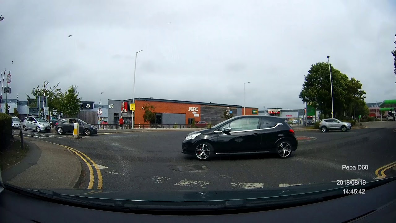 UK dashcam mini roundabout problems