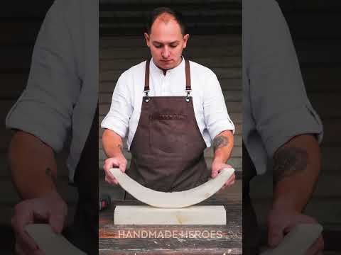 How to make the plates move on the table? Now you know how ?