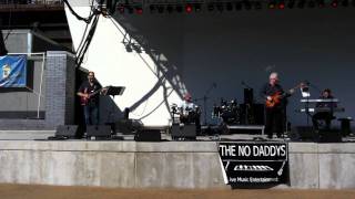 Video thumbnail of "The No Daddys - Drift Away"