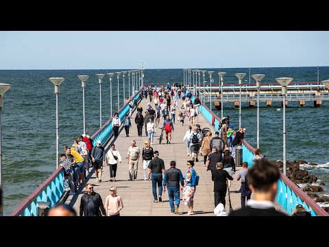 Tiesiogiai iš Palangos: kaip perpildytas kurortas pasitinka savaitgalį?