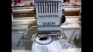 BORDADORA BROTHER 3 CABEZAS 9 HILOS MOD BAS-423-A