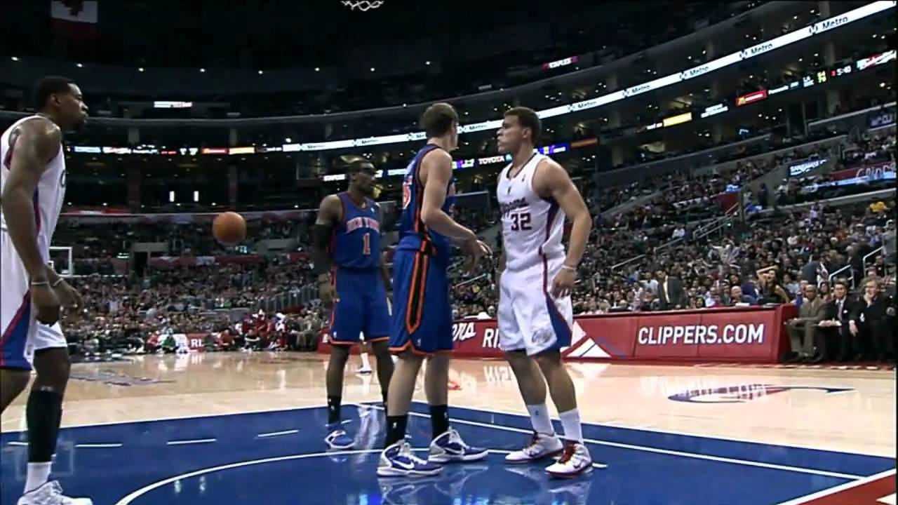 Dunkfest: Blake Griffin vs Knicks - YouTube