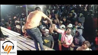 Somandla Mafia Ndebele with the hottest youngest bassist ever