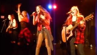Cimorelli - 'Fight Song' by Rachel Platten live in Nashville - (11/07/2015)