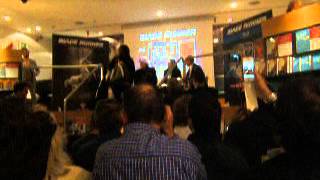 Rutger Hauer Feltrinelli 18 Ottobre 2012 DSCF4340.AVI