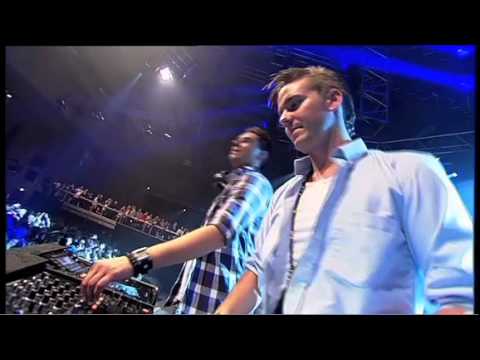 LIVE @ DDJA 2011 - Svenstrup & Vendelboe - Dybt Vand (Feat. Nadia Malm)