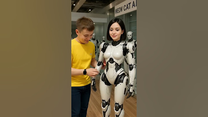 Elderly Gentleman checking function of Humanoid Robot at #IRC 2025 #shorts #USTrends