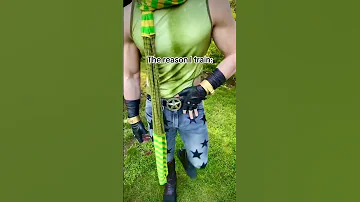 TRAINING TO LOOK LIKE A JOESTAR | JJBA JOSEPH JOESTAR COSPLAY FITNESS #SHORTS