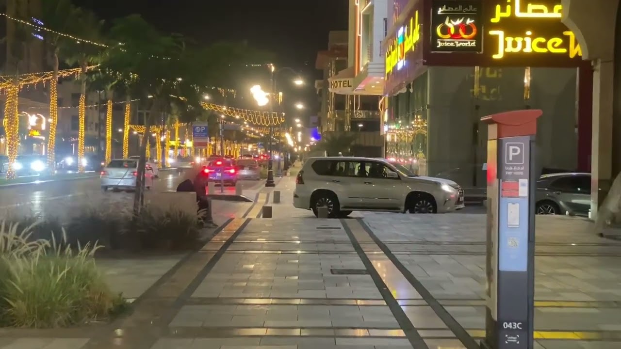 جده - ممشى شارع فلسطين- قريب من الكورنيش