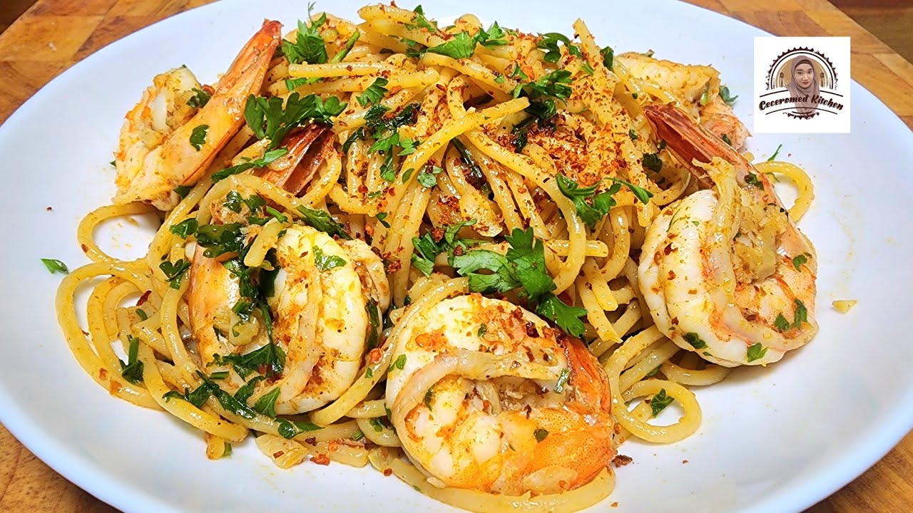 SPAGHETTI AGLIO E OLIO UDANG ALA ITALIA, MENU HOTEL BINTANG 5. YouTube