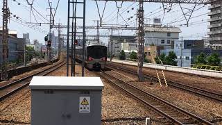 225系100番台快速加古川行き兵庫駅発車    223系2000番代新快速姫路行き通過