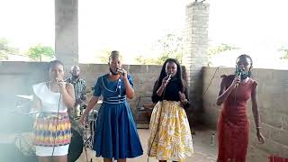 3  Re Tla tsholetsa matsogo Re go Rorisa