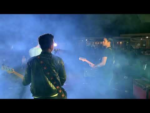 Cholesterol Band - Pesan Hujan (Live Ferfom)