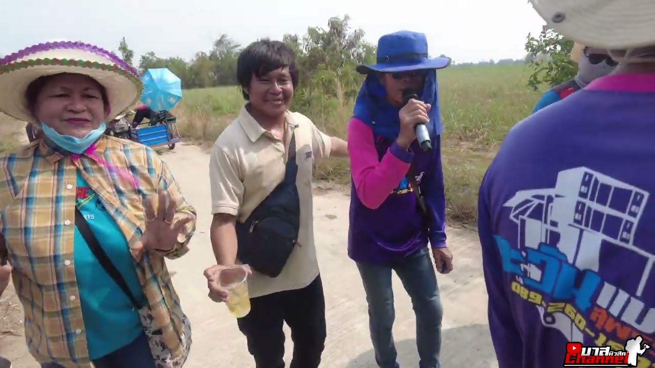 รำวง ไอ้หนุ่มกองเชียร์+พี่เกี้ยวไม่เป็น+ช่วยน้องทำนา  รับนาคกับพ่อพนม ตะวันแบนด์