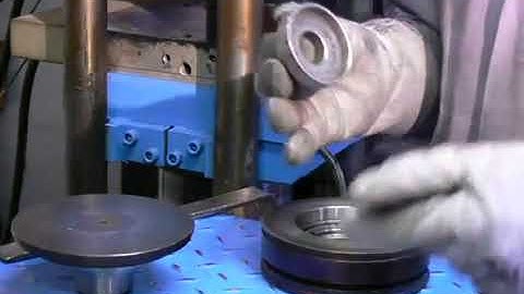 14 07 Moulage par compression 2