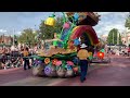 Disney festival of fantasy parade  magic kingdom park