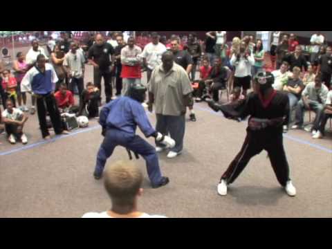 Josh Pittman vs Leon Jefferson - Autumn Slam 2009 Men's Sparring Grand Championship