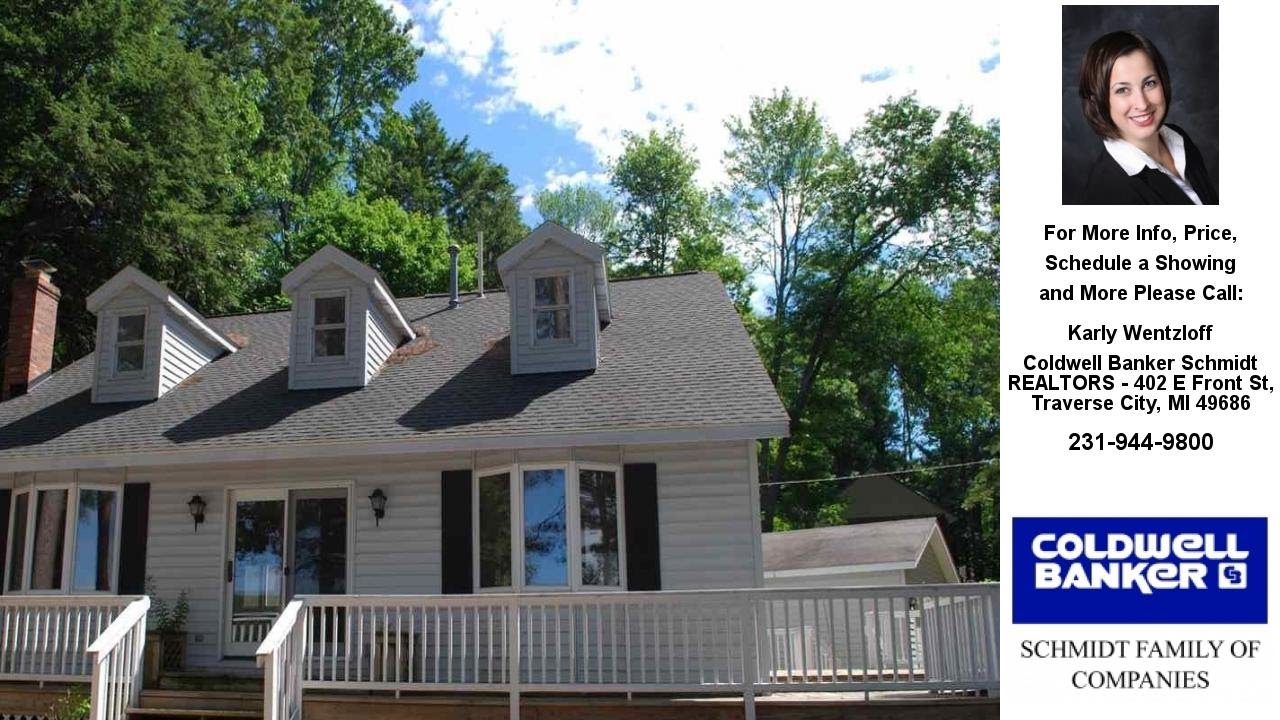 1701 N South Long Lake Road, Traverse City, MI Presented by Karly