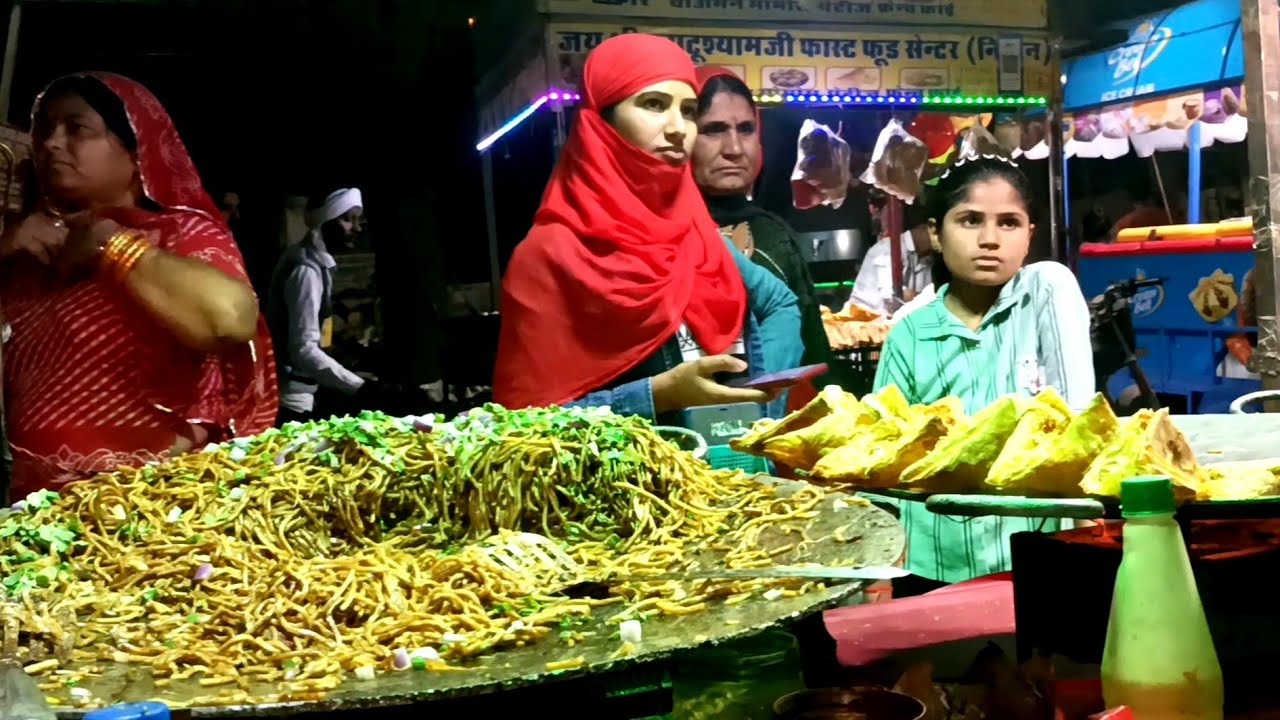 Street Food | Indian Street Food | Chowmein | Momos | Fry Momos | Patties | Fast Food