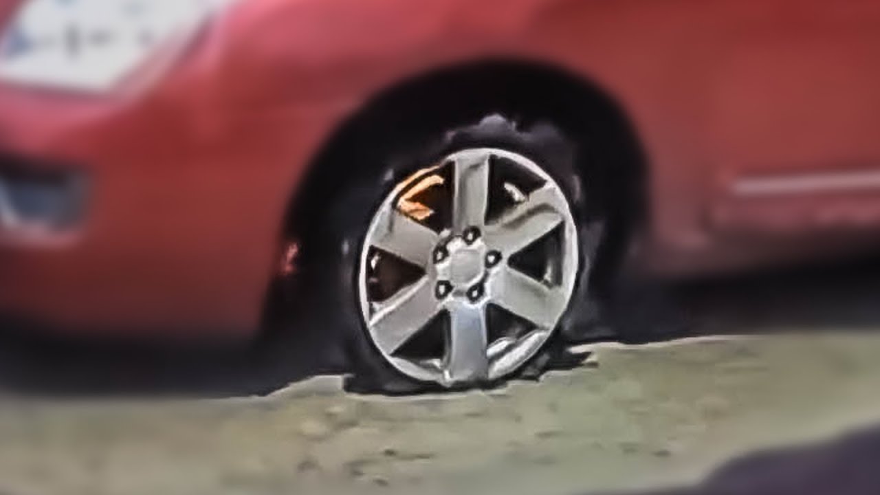 КОЛЕСО В ОГНЕ НА ХОДУ!!! ПРИЗРАЧНЫЙ КОТ НАССАЛ!!! ШОК!!! - YouTube