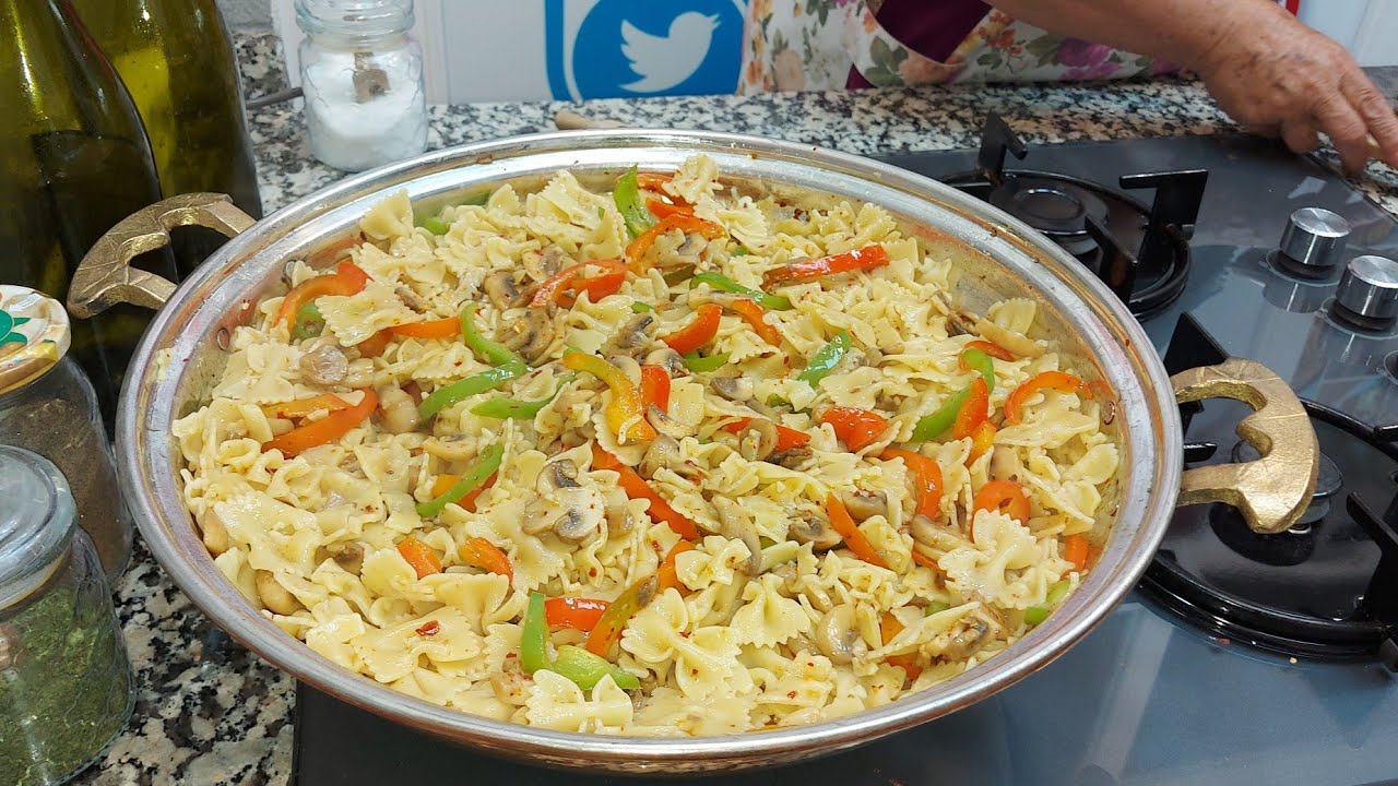 kadınların ve erkeklerin en büyük kurtarıcısı olan yemek tarifi . mantar soteli makarna tarifi . kadınların ve erkeklerin en büyük kurtarıcısı olan yemek tarifi . mantar soteli makarna tarifi .