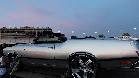 442 Cutlass Vert on 24" Amani forged Wheels