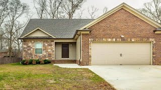 4212 Shelborne Dr, Chattanooga, TN Presented by The Donnette Moore Team.