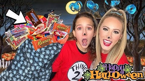 OFFICIAL TRICK OR TREAT VLOG + COSTUME REVEAL 2022 🎃👻✨