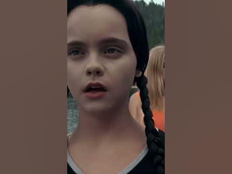 Факти про акторів Сімейки Адамсів - YouTube