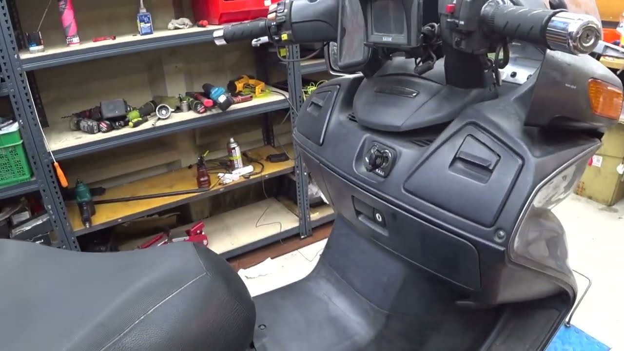 SUZUKI SKYWAVE 650. Грохот в вариаторе. 
