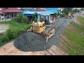 Beautiful Bulldozer Equipment Moving Gravel Hard Push New Building Road - Zoomlion Heavy Truck