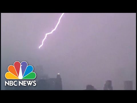 Watch: Lightning Strikes One World Trade Center As Henri Approaches