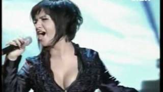 Iris Hoxha - Zërin Tim Ta Ndjesh - Festivali I Këngës 2009