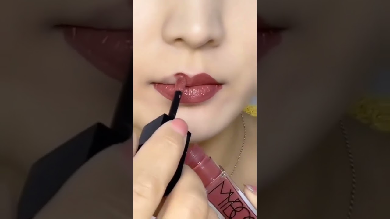 Lovely Lipstick Shade