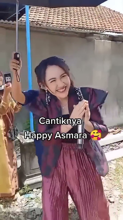 Cantiknya Happy Asmara dateng ke desaku bosskuu 😍💃🤩